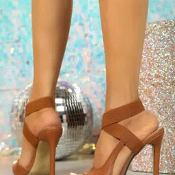 GLO GLAMP Party Kitten Sandals-14