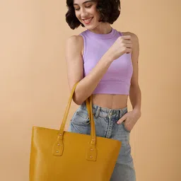 Caprese Structured Tote Bag-3