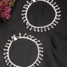 Anouk Set of 2 Silver-Plated Ghungroo Beaded Anklets-7