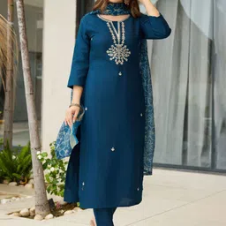 URMIR FASHION Women Ethnic Motifs Embroidered Regular Thread Work Kurta with Trousers & With Dupatta-picture-35