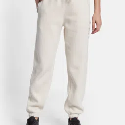 METTLE Women Mid Rise Fleece Joggers-38