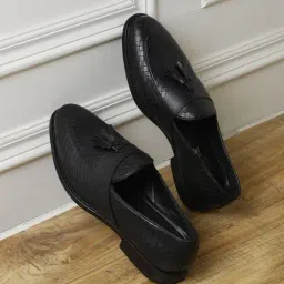 Truffle Collection Men's Black Casual Moccasins-image-2
