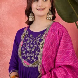 Sangria Zari Sequence Embroidered Straight Kurta With Trousers & Dupatta image 3