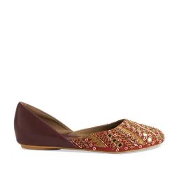 Eridani Women's Fyori Maroon Ethnic Juttis-image-4