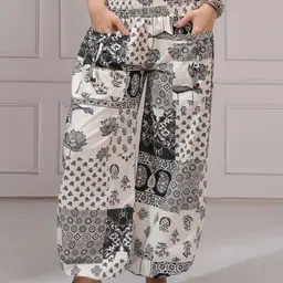 Vishudh Women Ethnic Motifs Printed Trousers-image-33