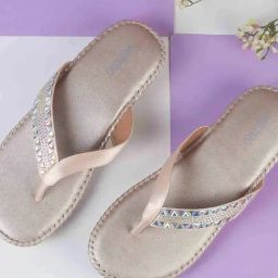 Metro Women's Gold Thong Sandals-image-89