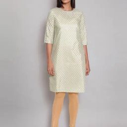 W Green Woven Pattern Straight Kurta-image-34