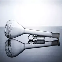 WKM 100 ml Borosilicate Glass Volumetric Flask image 2