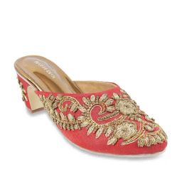 Haute Diva by Mochi Women's Maroon Mule Shoes-image-58