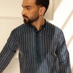 SOJANYA Men Embroidered Regular Thread Work Kurta with Pyjamas image 2