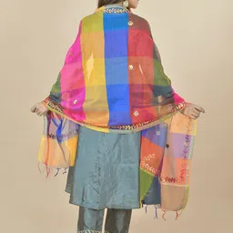 LA FEMINAE Colourblocked Art Silk Block Print Dupatta with Mirror Work image 5