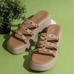 Inc.5 Women's Beige Casual Sandals-image-9