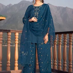 DRESOUL Ethnic Motifs Embroidered Thread Work Straight Kurti with Palazzo & Dupatta-image-11