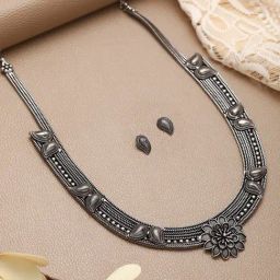 Aatmana Oxidised Silver-Tone Black Stone Studded Necklace Set-6
