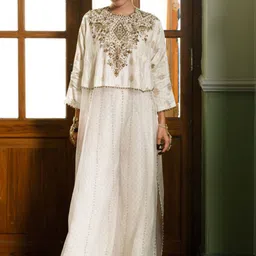 Payal Singhal Embroidered Beads and Stones Ready to Wear Lehenga &-picture-15