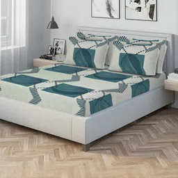 KLOTTHE Multicoloured Geometric 300 TC King Size Bedsheet with 4 Pillow Covers-picture-1