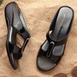 Trase Women's Black Casual Sandals-image-3