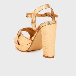 Sole To Soul Textured Block Sandals image 5