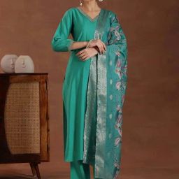 Libas Green Plain Kurta Pant Set With Dupatta-picture-1