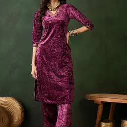 Sangria Embroidered Straight Velvet Kurta-34