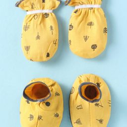 OHMS Interlock Knit Mittens & Booties With Trees Print Pack of 2 - Orange-24