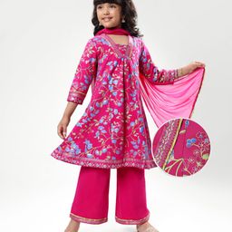 EARTHY TOUCH Single Jersey Knitted Three Fourth Sleeves Floral Printed Kurta Salwar Set with Dupatta & Lace Detailing - Dark Pink-image-71