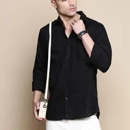 INVICTUS Men Sport Spread Collar Solid Cotton Slim Fit Casual Shirt-image-85