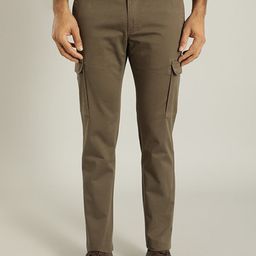Indian Terrain Men Brooklyn Mid Rise Cargos Trousers-picture-19
