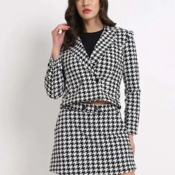 ZASTRAA White And Black Print Blazer-image-36