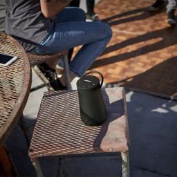 Bose SoundLink Revolve plus (Series II) Portable Bluetooth speaker 17hrs Battery life (Black) image 4