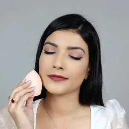 FLiCKA 3Pcs Makeup Combo - Blend Shine Foundation & Get Set Go Primer with Beauty Blender image 2