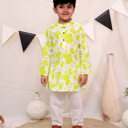 Ka-mee Cotton Woven Full Sleeves Floral & Leaves Printed Kurta & Pyjama - Green-image-93