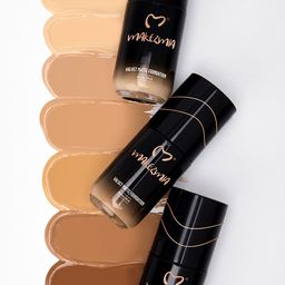 Makezmia Velvet Matt Full Coverage Foundation-60ml-302 image 4