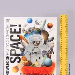 penguin random house DKYR : Knowledge Encyclopedia Space Book - English image 3