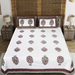 EasyGoods Maroon & White Ethnic Motifs 210 TC King Bedsheet with 2 Pillow Covers-image-12