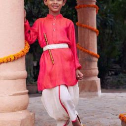 VASTRAMAY Boys Pink & White Self Full Sleeves Kurta Sets-image-24