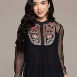 Aarke Ritu Kumar Black Adira Solid Kurti-picture-15