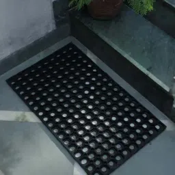HOSTA HOMES Black Rubber Multipurpose Mat - Set of 1-42