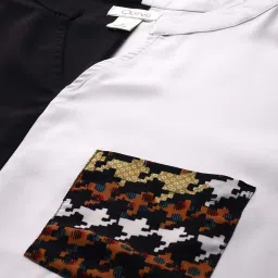 Qurvii White & Black Color-Block Top image 5
