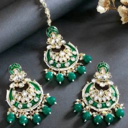 Peora Golden Green Kundan Set for Women-image-99