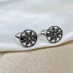 Arte Jewels Set of 2 silver-toned 925 sterling silver toe rings-18