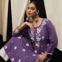 Anouk Floral Embroidered Thread Work Straight Kurta-picture-24