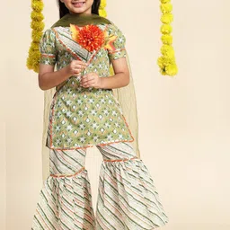 Cutiekins Girls Leheriya Printed Regular Kurta with Sharara & With Dupatta-picture-16
