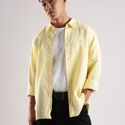 Calvin Klein Jeans Men Solid Spread Collar Casual Shirt-image-79