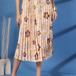 STYLECAST X KASSUALLY Floral Printed A-Line Midi Skirt-picture-1