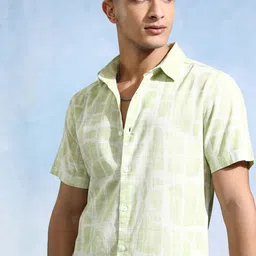 HIGHLANDER Men Opaque Printed Casual Shirt-picture-7