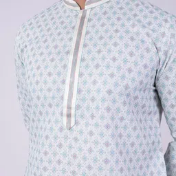 AURIK Men Printed Regular Kurta with Pyjamas image 4