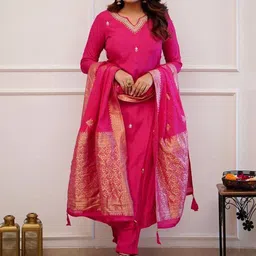 Anouk Women Ethnic Motifs Embroidered Regular Sequinned Kurti with Trousers & With Dupatta-16