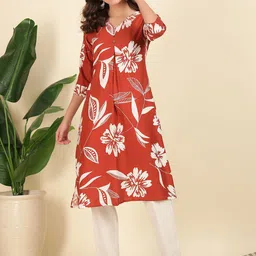NE STYLE Floral Printed V Neck A line Kurta With Trousers-25