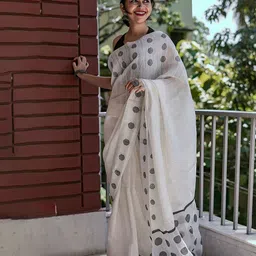 BerMondsey Polka Dots Printed Banarasi Silk Saree-image-60